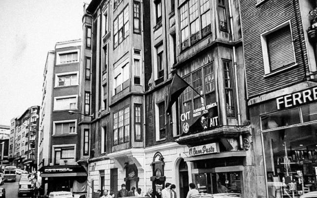 La historia de Barakaldo, en una colección de cromos