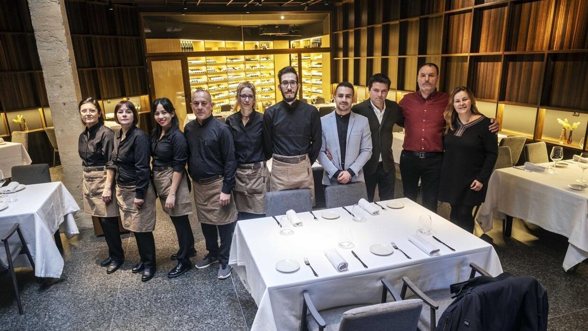 Los trabajadores y propietarios del Asador Arrieta