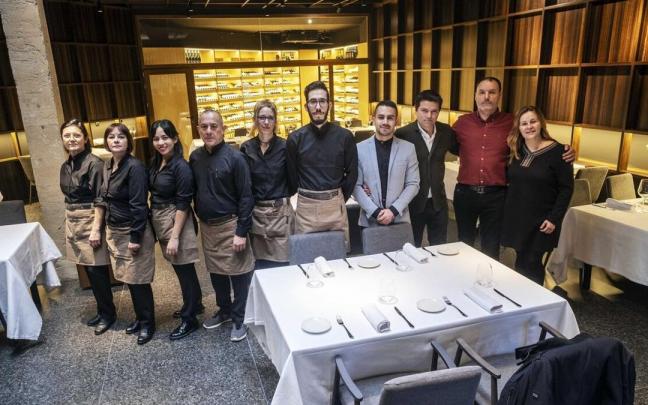 Los trabajadores y propietarios del Asador Arrieta