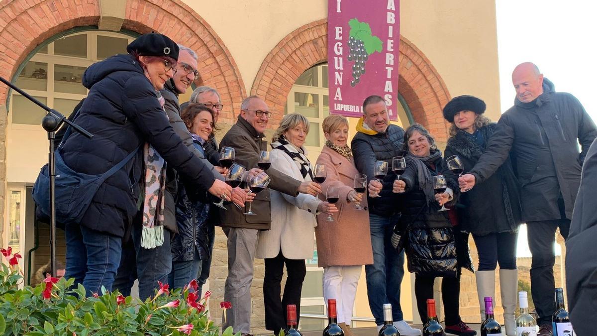 En imágenes: Celebración del Uztaberri Eguna