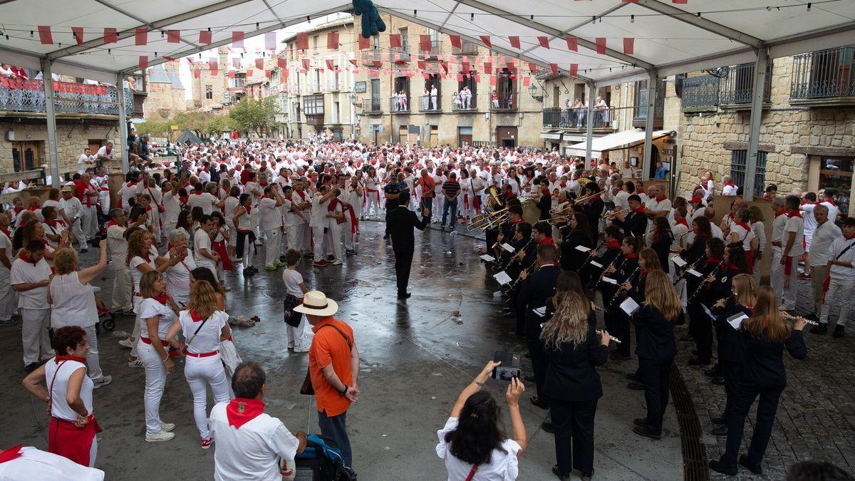 Chupinazo ayer en fiestas de Olite.