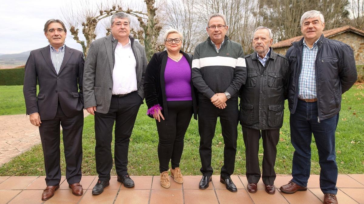 Joseba Goikuria, Gorka Carro, Sorkunde Aiarza, Bizente Arteagoitia, Jos&eacute; Luis Padura e I&ntilde;aki Gazta&ntilde;aga.