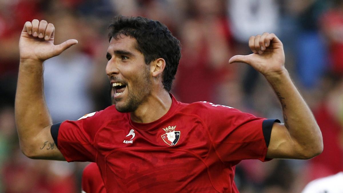 Raúl García, en la temporada de su cesión a Osasuna.