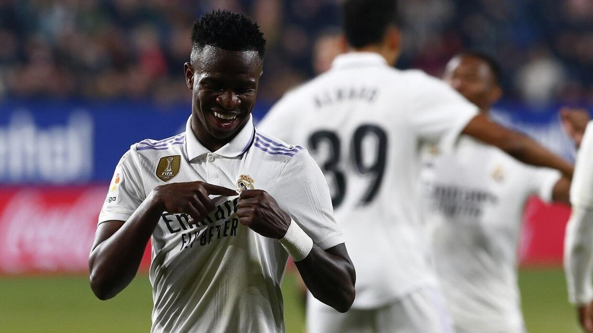 Vinicius, celebrando uno de los goles que marcó en El Sadar pero que no subieron al marcador.