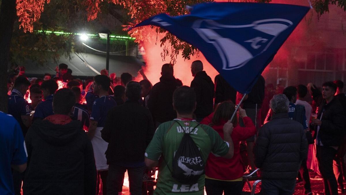 Aficionados del Deportivo Alavés en Burgos