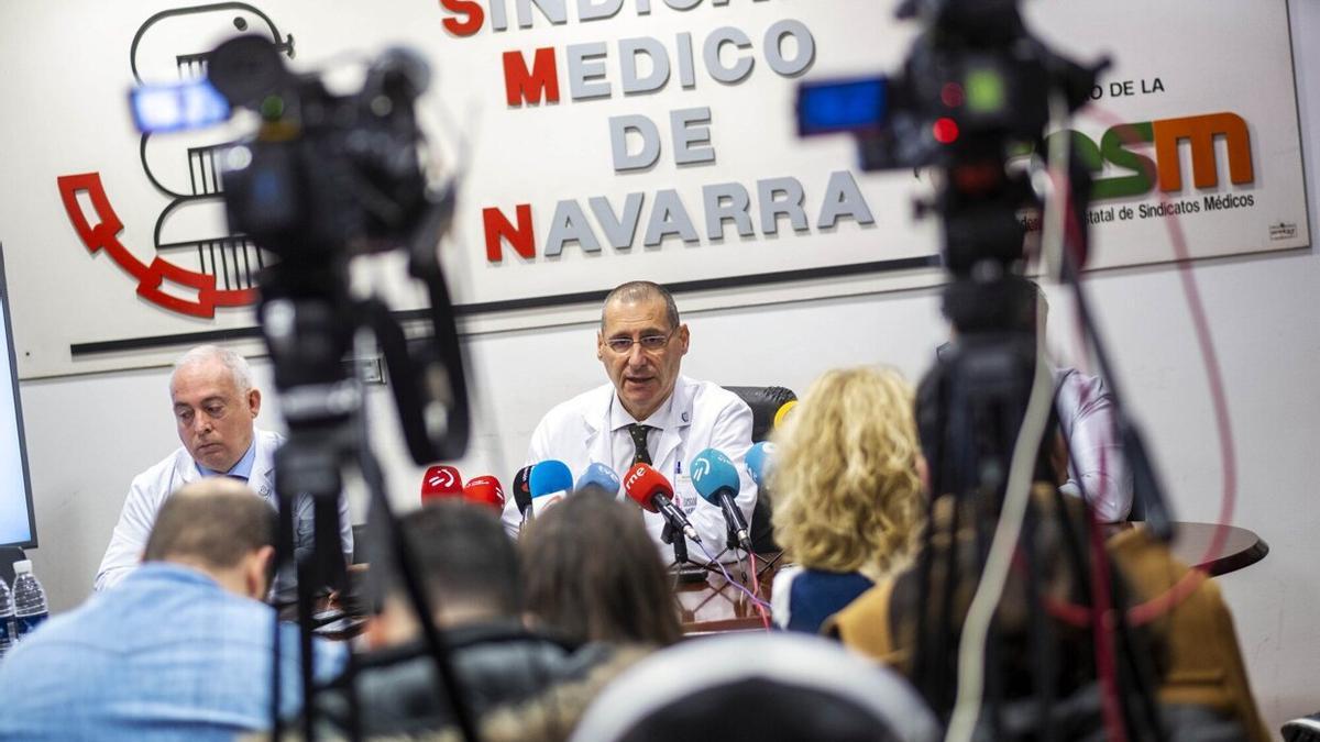 Responsables del Sindicato Médico, en la rueda de prensa del pasado lunes.