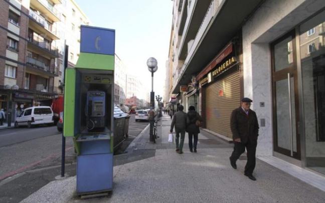 Cabina de teléfono en Vitoria.