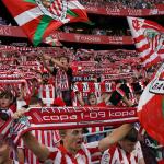 La grada de San Mamés durante un encuentro