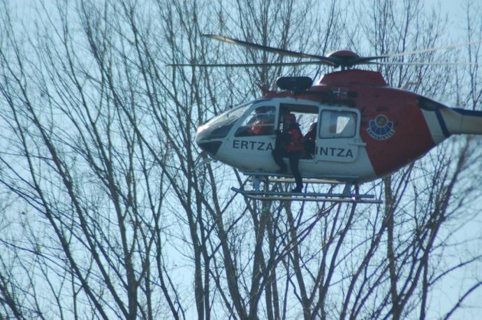 Rescatado un montañero tras lesionarse en una ruta por los montes de Iturrieta