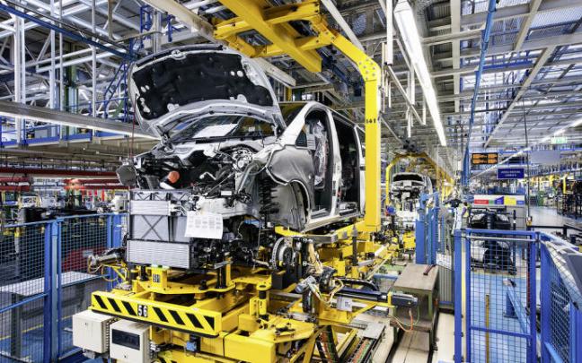 Cadena de montaje de la planta vitoriana, que estará parada la semana que viene.