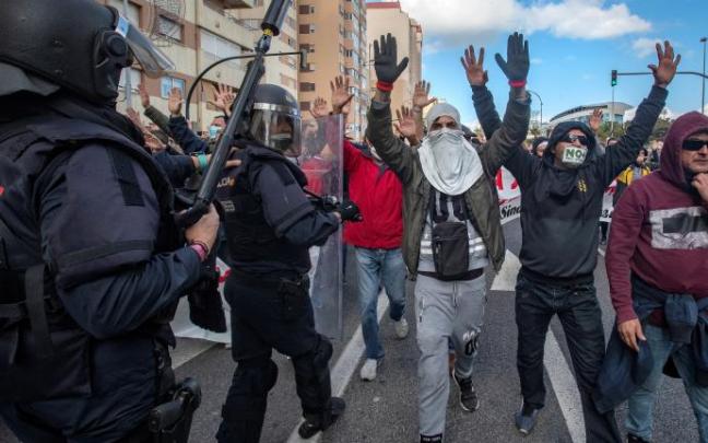 Imagen de las protestas en Cádiz. Imagen de las protestas en Cádiz.