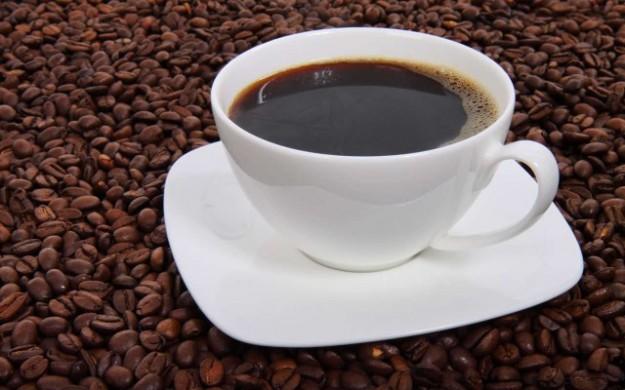 Tres tazas de café negro diarias pueden evitar la muerte prematura.
