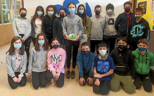 Clase de sexto de Primaria del colegio Calasanz Escolapios ganador del concurso ‘Salvacomidas’. Foto: Escolapios Calasanz