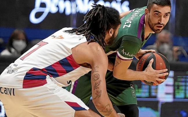 El duelo ante el Unicaja es uno de los dos que de momento tiene aplazados el TD Systems Baskonia. Foto: Área 11