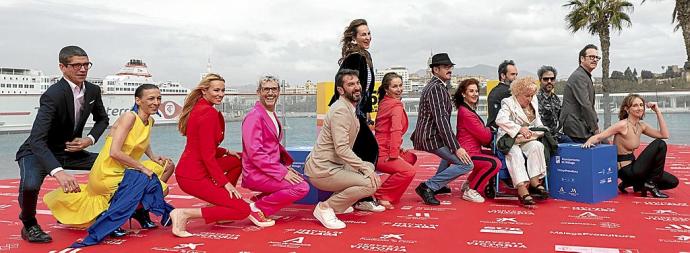 Foto de familia del reparto de ‘Camera Café, la película’ durante su presentación en el Festival de Málaga. Foto: Efe