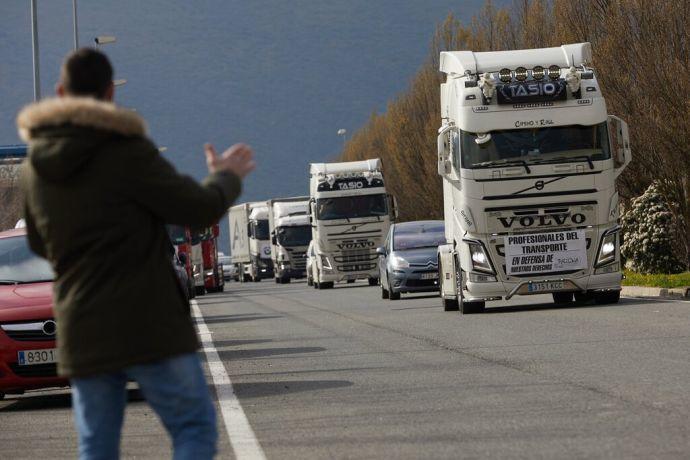 Camionada de este martes en Pamplona.