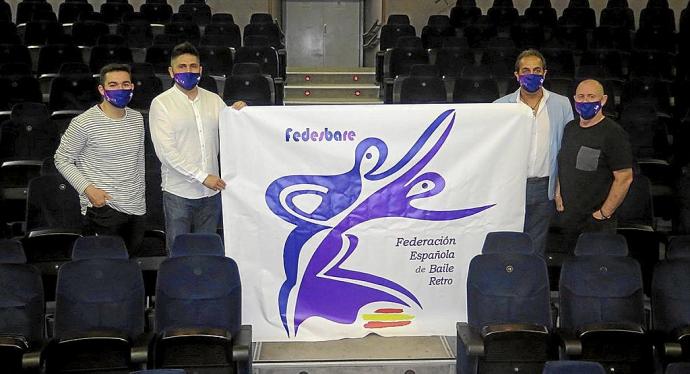 Fernández, Serrano, Álvarez y Orbegozo, en la presentación del acto.