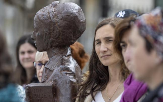 Campoamor creó la Unión Republicana Femenina ?y fue una de las impulsoras del sufragio femenino incluido en la Constitución de 1931 Campoamor creó la Unión Republicana Femenina ?y fue una de las impulsoras del sufragio femenino incluido en la Constitución de 1931