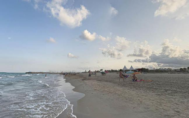 Playa de Canet d'en Berenguer.