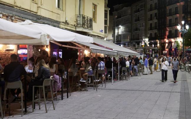 Imagen de una zona de bares en Santander. Imagen de una zona de bares en Santander.