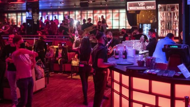 A partir del martes se cerrará el ocio nocturno en los municipios de Cantabria más afectados por el virus.