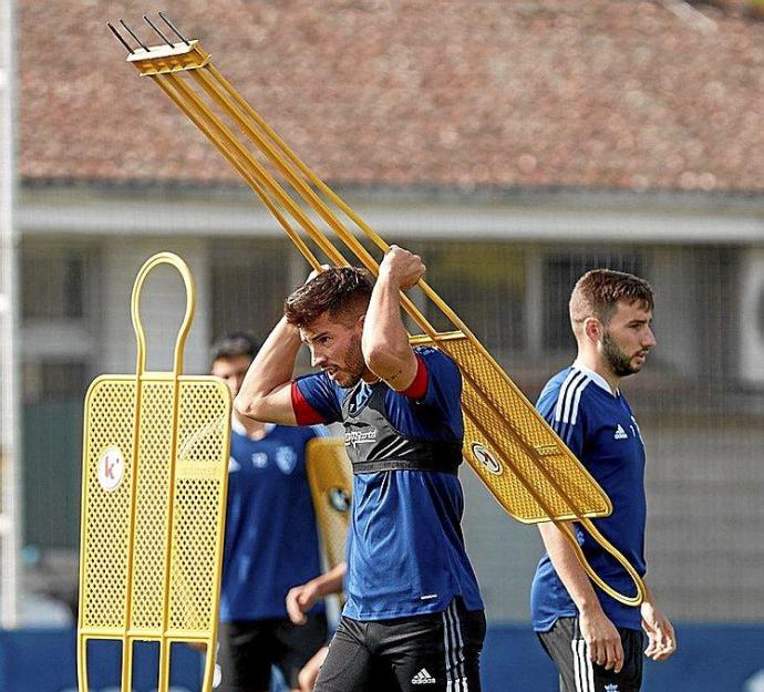 David García, un fijo en la defensa, ayer en Tajonar. Foto: CA Osasuna