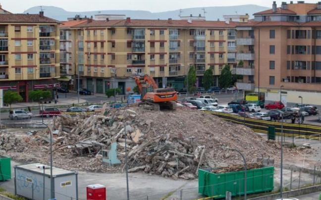 Derribo del Hotel Carioca.
