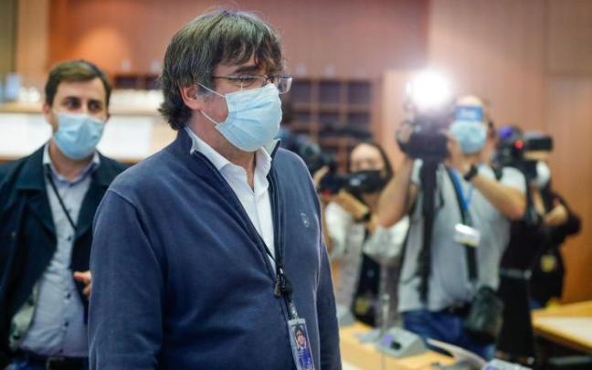 Carles Puigdemont, en el Parlamento Europeo tras regresar a Bruselas una vez puesto en libertad. Carles Puigdemont, en el Parlamento Europeo tras regresar a Bruselas una vez puesto en libertad.