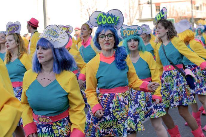 Desfile de la comparsas de Carnaval celebrado en 2020 en Vitoria, último antes de la pandemia.