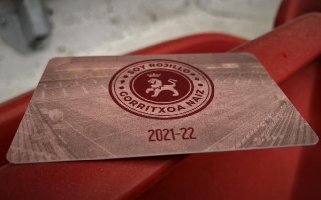 Nuevo carnet de simpatizante de Osasuna.