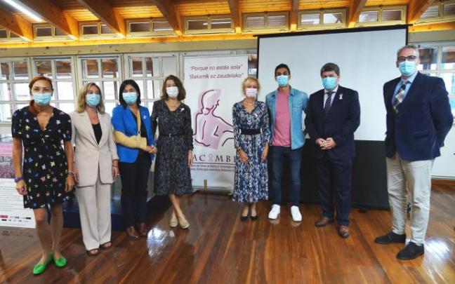Presentación de la nueva edición de la Carrera Contra el Cáncer de Mama en Bilbao. Presentación de la nueva edición de la Carrera Contra el Cáncer de Mama en Bilbao.