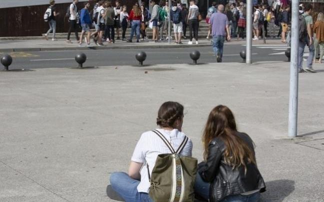 El número de graduados en el Estado se ha mantenido relativamente constante durante los últimos 20 años, con alrededor de unos 200.000 graduados por curso.