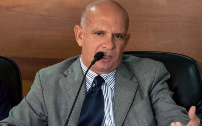 Hugo "el Pollo" Carvajal Hugo "el Pollo" Carvajal