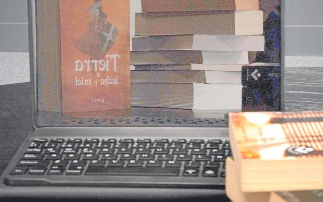 El libro estar&aacute; tambi&eacute;n presente en cualquier plataforma audiovisual. | FOTO: PABLO VI&Ntilde;AS