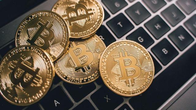 Imagen de varias criptomonedas.