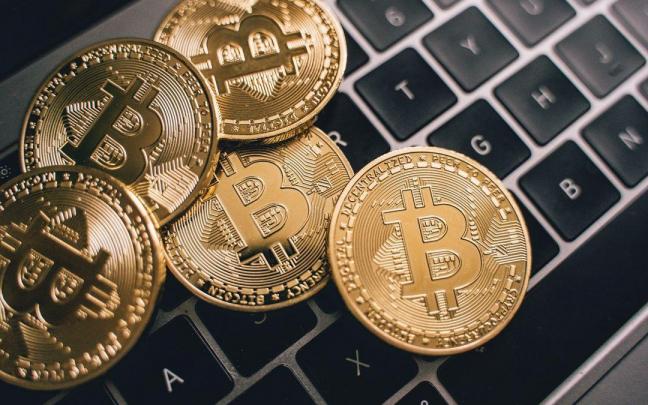Imagen de varias criptomonedas. Imagen de varias criptomonedas.