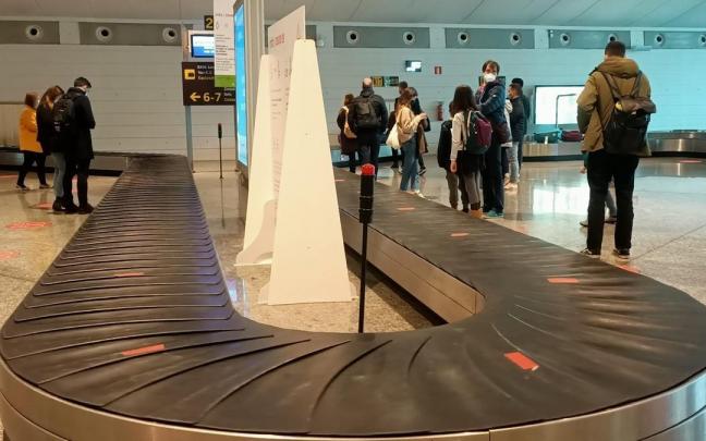 Aeropuerto de Bilbao. Aeropuerto de Bilbao.