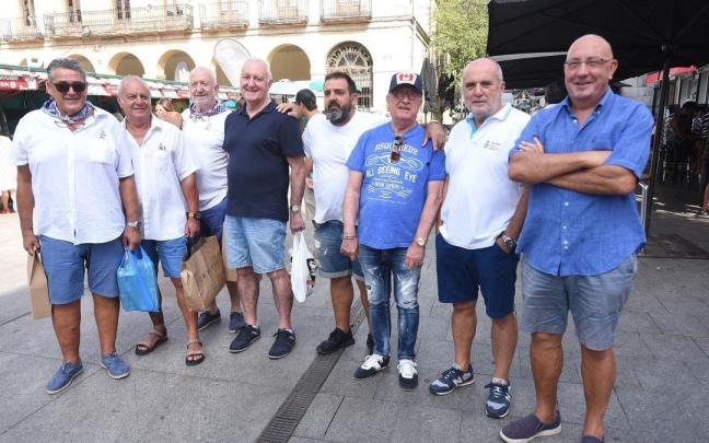 El mercado de San Lorenzo toma Algorta
