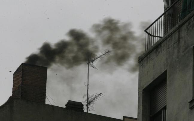 Chimenea deuna calefacci&oacute;n central.