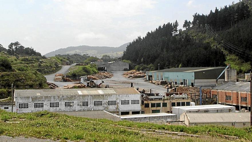 Imagen de hace algunos a&ntilde;os de las antiguas instalaciones de la empresa Maderas de Lekeitio.