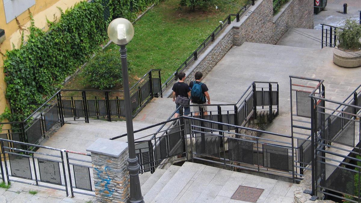 Los dos nuevos ascensores se ubicarán en las escaleras de Ronda