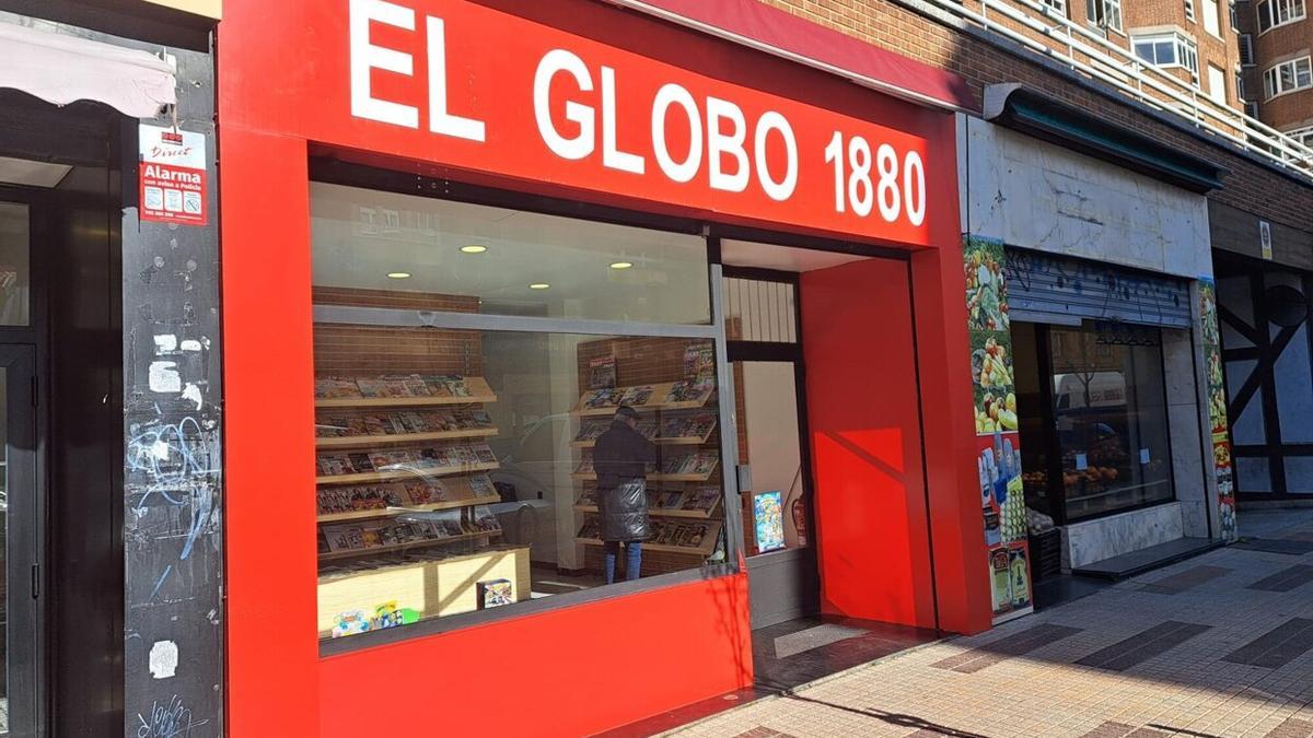 El llamativo color rojo define al local de 70 metros cuadrados de El Globo 1880