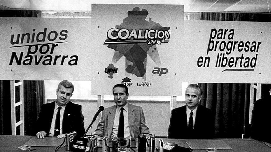 UPN-COALICIÓN POPULAR. Las derechas volvieron a ir unidas en las elecciones generales de junio de 1986. Esta vez con el nombre de Coalición Popular, se juntaron UPN, PDP, AP y el Partido Liberal. Fueron la segunda fuerza y lograron dos escaños.