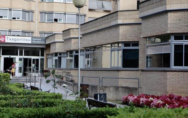 Exterior de la residencia de mayores Txagorritxu.