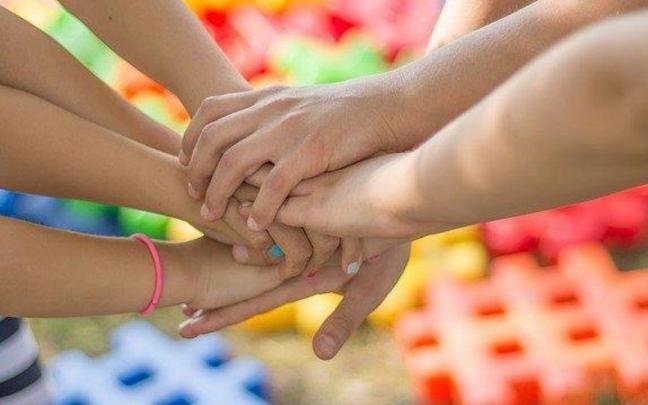 Imagen de recurso de unos ni&ntilde;os jugando