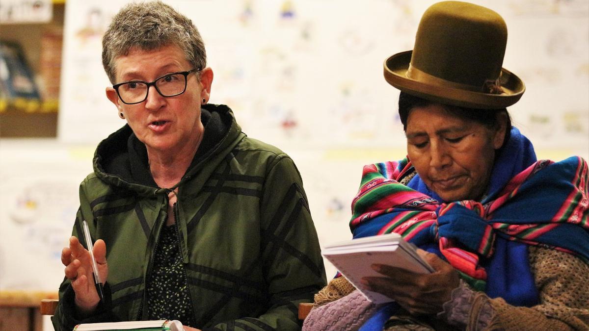 Gotzone Sestorain durante un encuentro de mujeres campesinas.