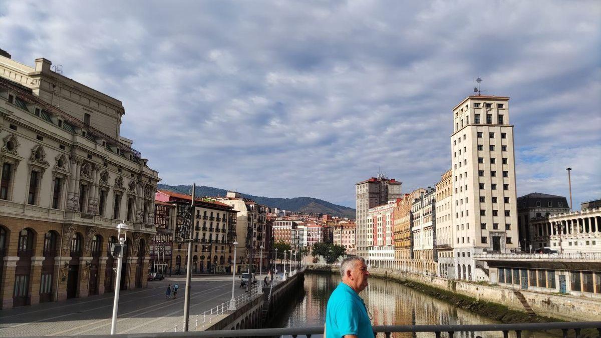 Imagen del puente de El Arenal en Bilbao ajena a esta información