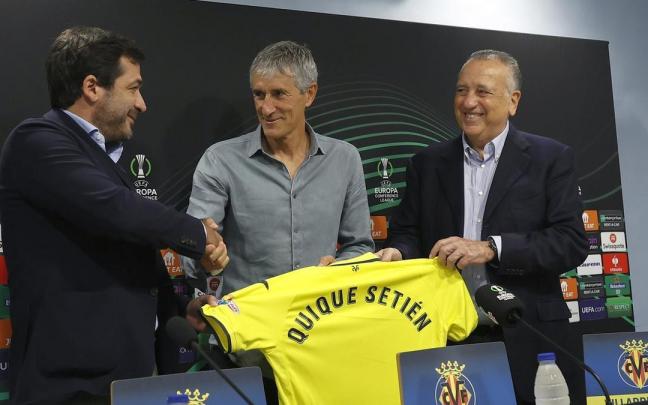 Quique Setién, en la presentación de ayer con los Roig.