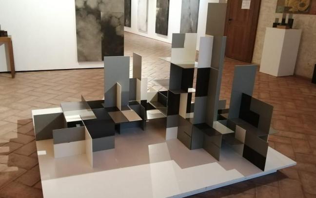 Una de las obras de la exposici&oacute;n retrospectiva 'Confluencias'.