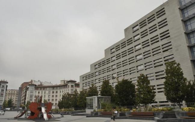 La sede de la Hacienda alavesa. La sede de la Hacienda alavesa.